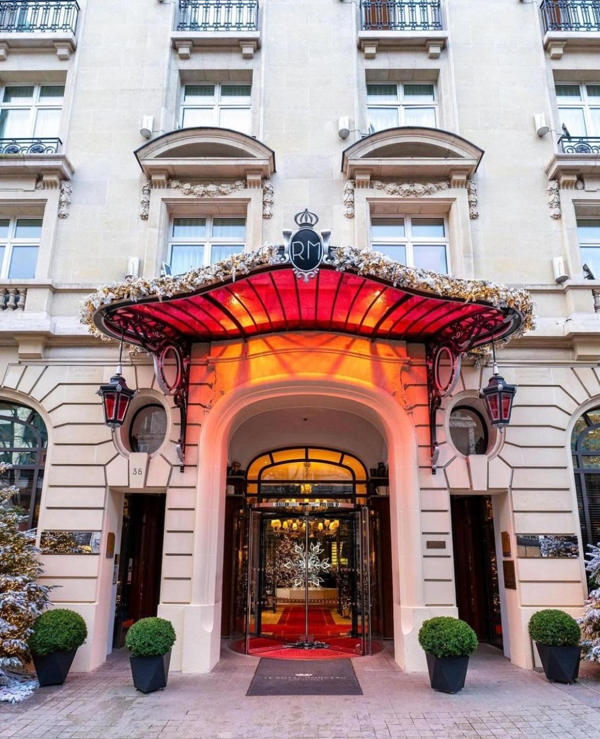 Royal Monceau - Hoche * Paris